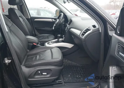 2014 Audi Q5 2.0T Premium z USA, uszkodzony, nr VIN WA1LFAFP4EA077617